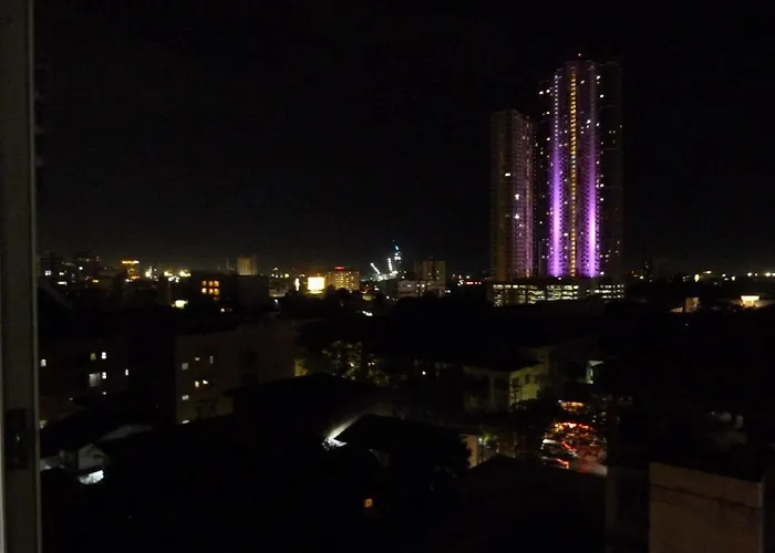 Hotel Cityscape Tower 2 3*